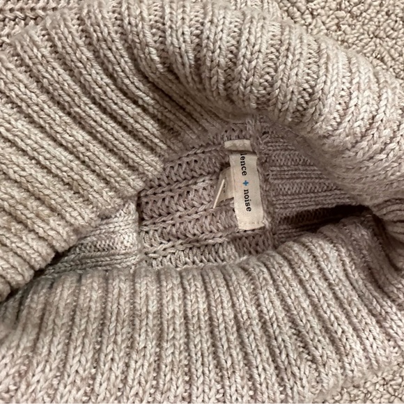 Silence + Noise Turtleneck Sweater - Picture 2 of 2